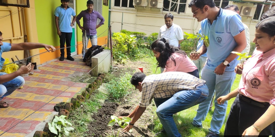 top mba colleges in kolkata